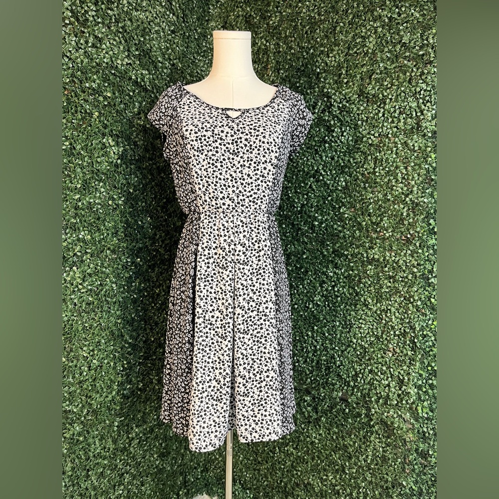 Rods black and white floral dress